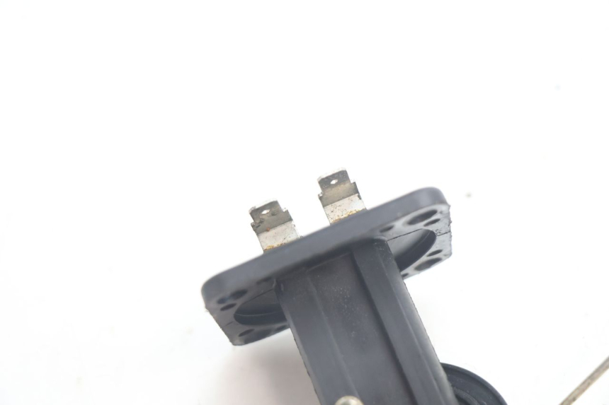 photo de BRANDSTOFNIVEAUMETER TANK KEEWAY HURRICANE 50 (2006 - 2019) - Zoom op gebruiksstaat