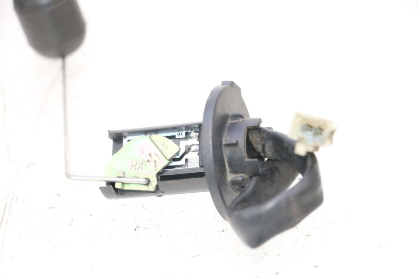 photo de BRANDSTOFNIVEAUMETER TANK SYM JET 14 4T 50 (2018 - 2022) - Zoom op gebruiksstaat
