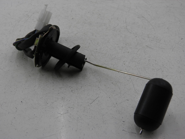 photo de BRANDSTOFNIVEAUMETER TANK JM MOTOR JULIA 50 (2010 - 2014) - Hoofdaanzicht