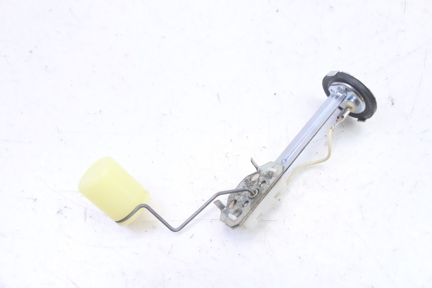 photo de BRANDSTOFNIVEAUMETER TANK YAMAHA JOG R 50 (2004 - 2014) - Detail van het onderdeel