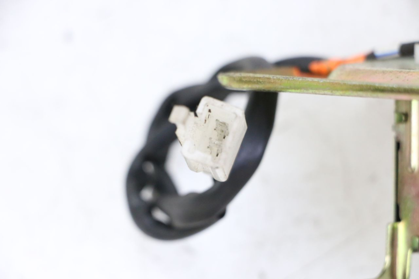 photo de BRANDSTOFNIVEAUMETER TANK KEEWAY K-LIGHT KLIGHT 125 (2018 - 2025) - Andere kijkhoek