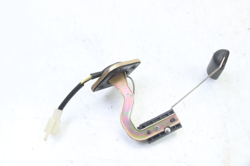 photo de BRANDSTOFNIVEAUMETER TANK PEUGEOT KISBEE 2T 50 (2018 - 2022) - Detail van het onderdeel