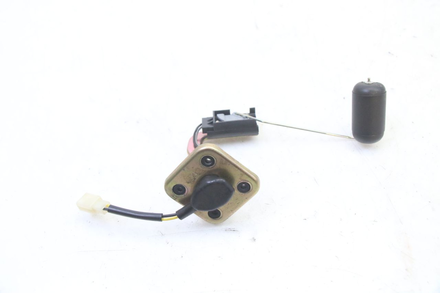 photo de BRANDSTOFNIVEAUMETER TANK PEUGEOT KISBEE 2T 50 (2018 - 2022) - Zoom op gebruiksstaat