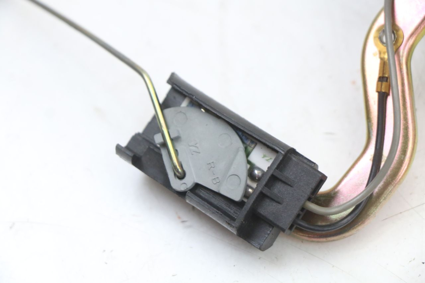 photo de BRANDSTOFNIVEAUMETER TANK PEUGEOT KISBEE 4T 50 (2018 - 2022) - Technische close-up