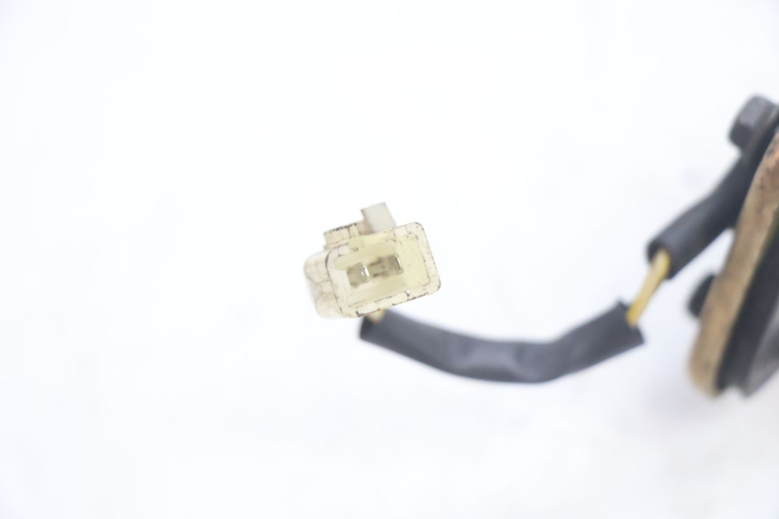 photo de BRANDSTOFNIVEAUMETER TANK PEUGEOT KISBEE 4T 50 (2010 - 2017) - Andere kijkhoek