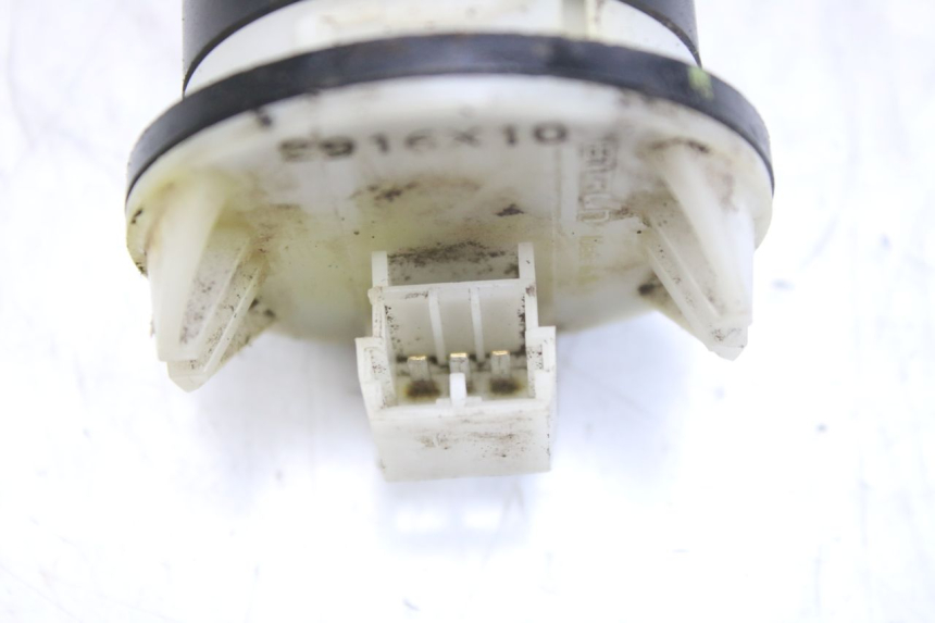 photo de BRANDSTOFNIVEAUMETER TANK PIAGGIO LIBERTY 4T 50 (2004 - 2008) - Detail van het onderdeel