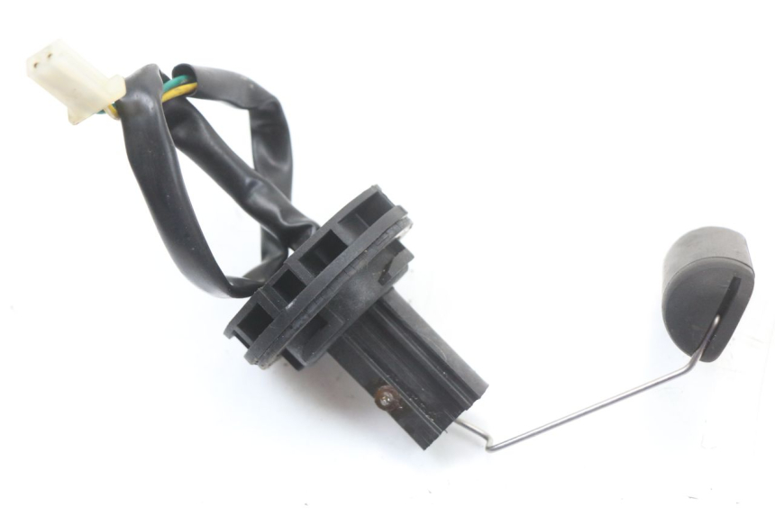 photo de BRANDSTOFNIVEAUMETER TANK SYM MIO 50 (2005 - 2010) - Zoom op gebruiksstaat