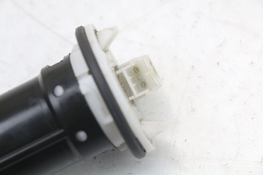 photo de BRANDSTOFNIVEAUMETER TANK PIAGGIO MP3 HPE 350 (2018 - 2020) - Detail van het onderdeel