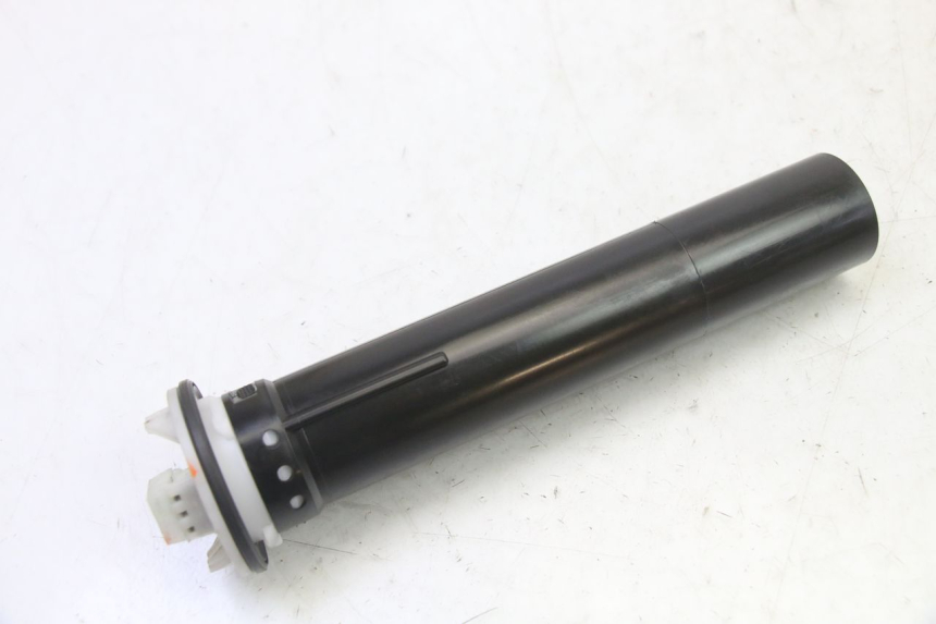 photo de BRANDSTOFNIVEAUMETER TANK PIAGGIO MP3 HPE 310 (2024 - 2025) - Technische close-up