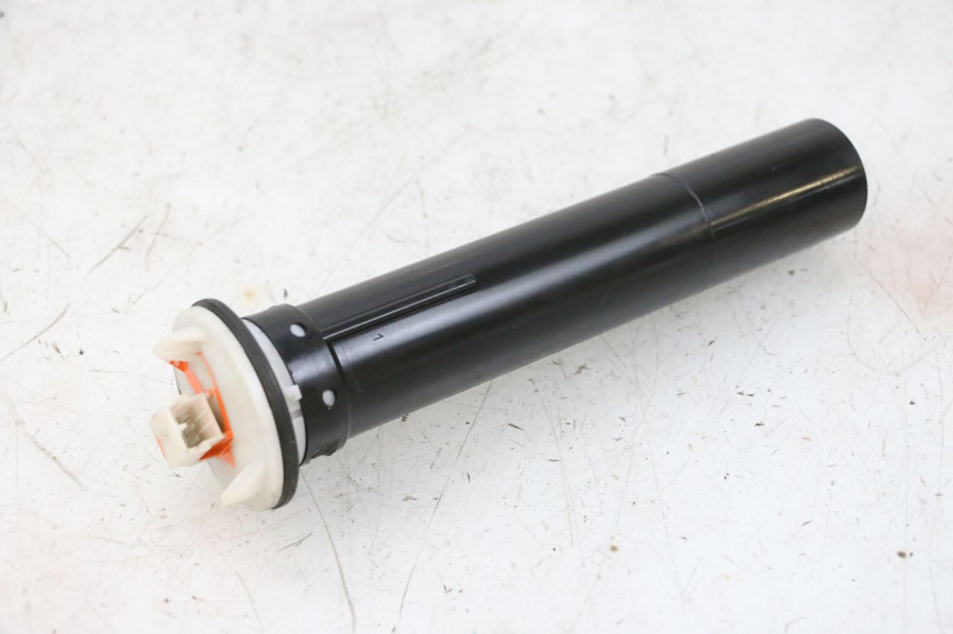 photo de BRANDSTOFNIVEAUMETER TANK PIAGGIO MP3 HPE 300 (2019 - 2026) - Zoom op gebruiksstaat