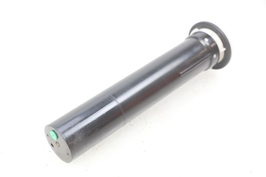 photo de BRANDSTOFNIVEAUMETER TANK PIAGGIO MP3 LT 300 (2010 - 2016) - Andere kijkhoek