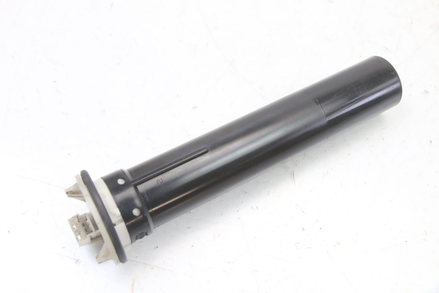 photo de BRANDSTOFNIVEAUMETER TANK PIAGGIO MP3 LT 400 (2007 - 2012) - Hoofdaanzicht