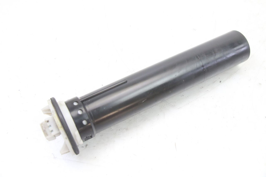 photo de BRANDSTOFNIVEAUMETER TANK PIAGGIO MP3 LT 400 (2007 - 2012) - Zoom op gebruiksstaat