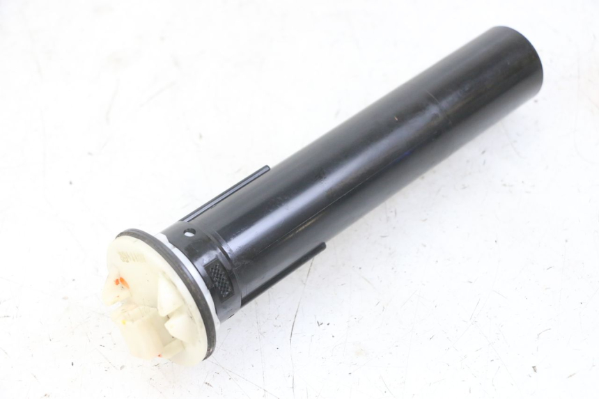 photo de BRANDSTOFNIVEAUMETER TANK PIAGGIO MP3 LT 300 (2010 - 2016) - Hoofdaanzicht