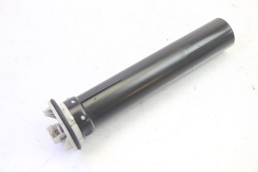 photo de BRANDSTOFNIVEAUMETER TANK PIAGGIO MP3 LT 400 (2007 - 2012) - Technische close-up