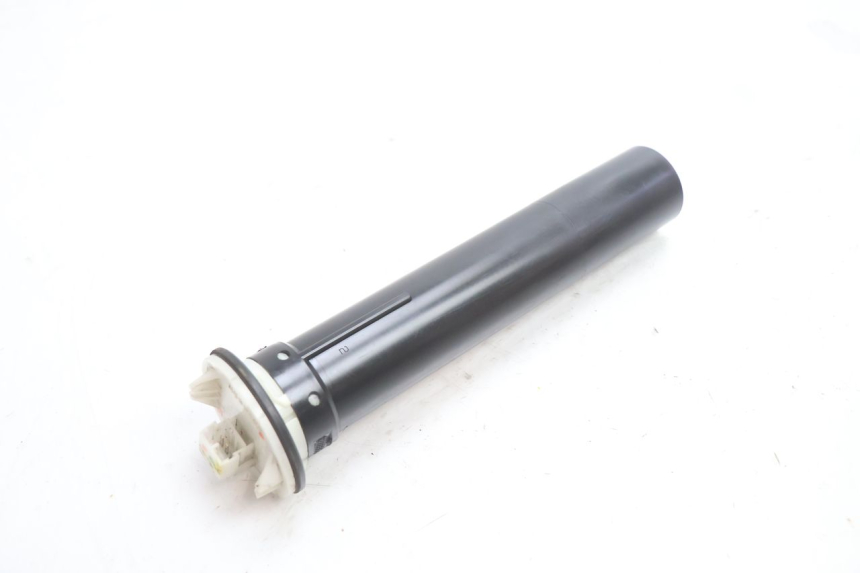 photo de BRANDSTOFNIVEAUMETER TANK PIAGGIO MP3 LT 400 (2007 - 2012) - Technische close-up