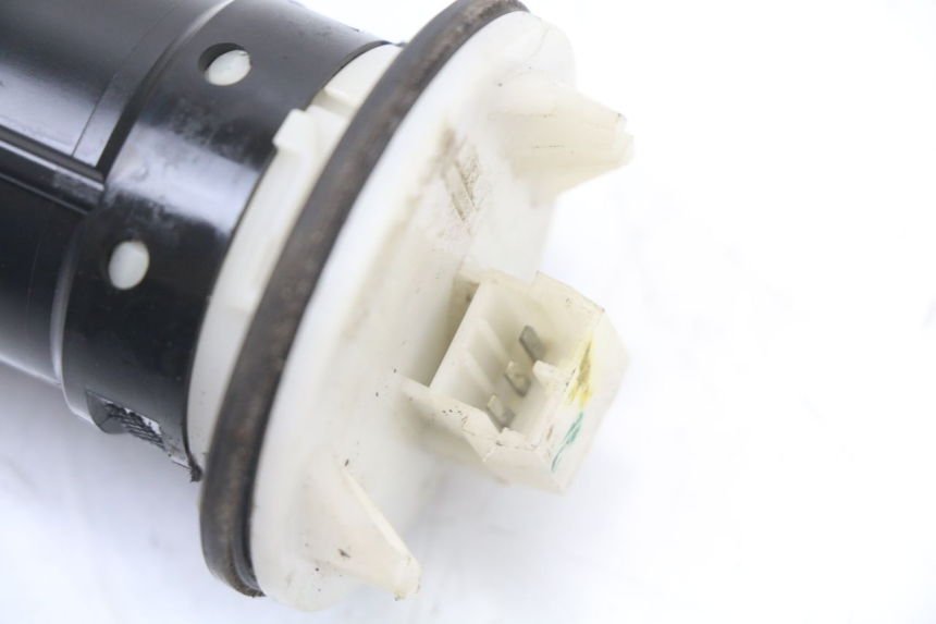 photo de BRANDSTOFNIVEAUMETER TANK PIAGGIO MP3 125 (2006 - 2014) - Zoom op gebruiksstaat