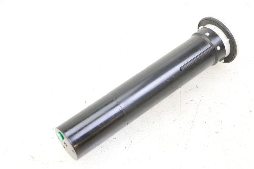 photo de BRANDSTOFNIVEAUMETER TANK PIAGGIO MP3 500 (2014 - 2017) - Andere kijkhoek