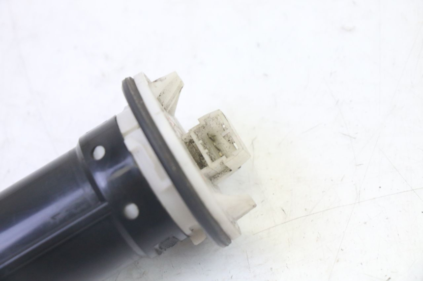 photo de BRANDSTOFNIVEAUMETER TANK PIAGGIO MP3 500 (2011 - 2015) - Detail van het onderdeel
