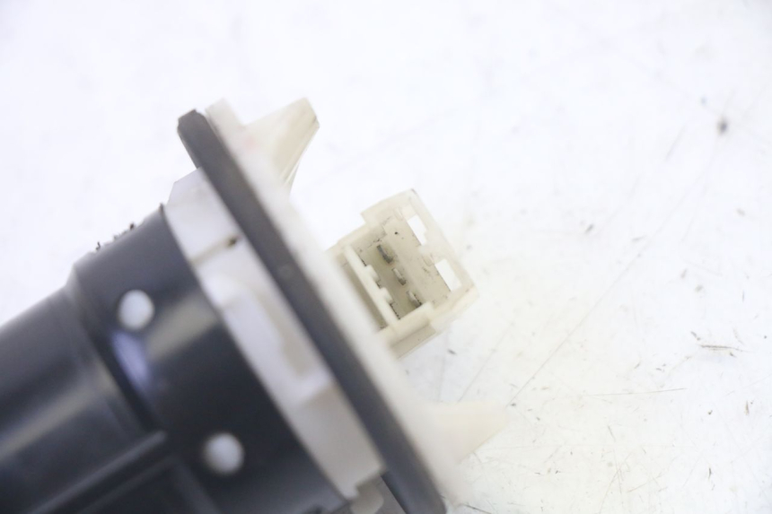 photo de BRANDSTOFNIVEAUMETER TANK PIAGGIO MP3 RL 250 (2006 - 2010) - Detail van het onderdeel