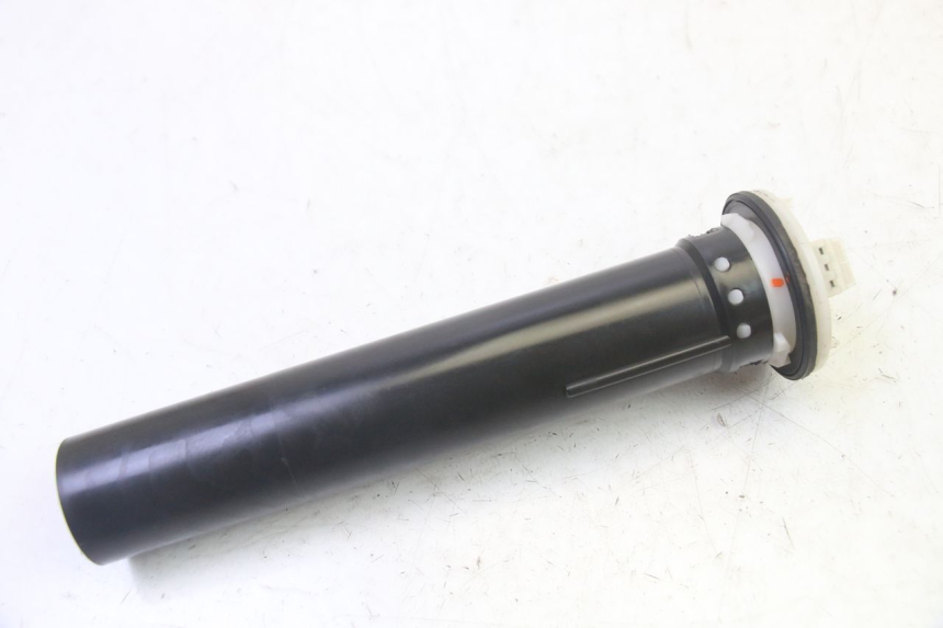 photo de BRANDSTOFNIVEAUMETER TANK PIAGGIO MP3 RL 250 (2006 - 2010) - Andere kijkhoek