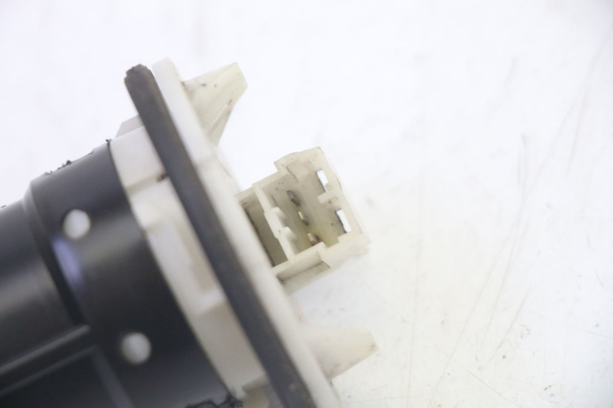 photo de BRANDSTOFNIVEAUMETER TANK PIAGGIO MP3 125 (2006 - 2014) - Detail van het onderdeel