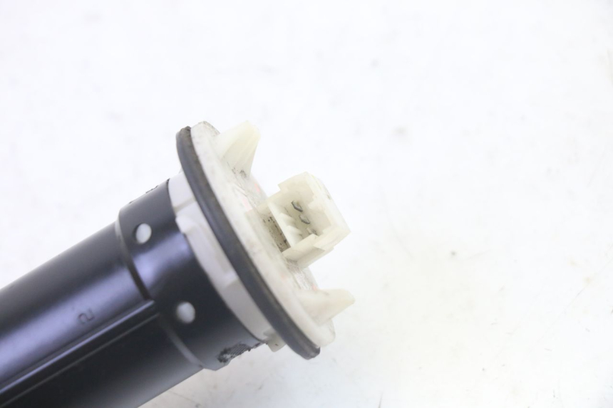 photo de BRANDSTOFNIVEAUMETER TANK PIAGGIO MP3 RL 250 (2006 - 2010) - Detail van het onderdeel
