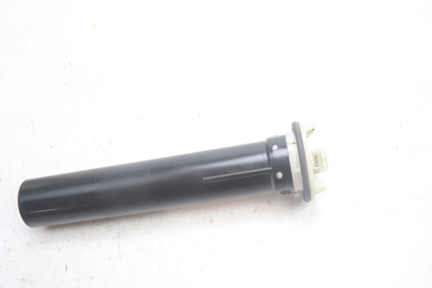 photo de BRANDSTOFNIVEAUMETER TANK PIAGGIO MP3 125 (2006 - 2014) - Hoofdaanzicht