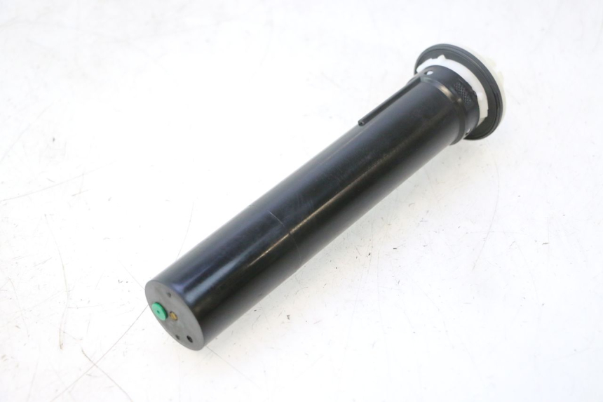 photo de BRANDSTOFNIVEAUMETER TANK PIAGGIO MP3 500 (2011 - 2015) - Andere kijkhoek