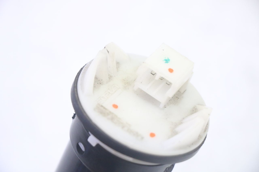 photo de BRANDSTOFNIVEAUMETER TANK YAMAHA NEOS NEO'S 4T 50 (2008 - 2016) - Andere kijkhoek