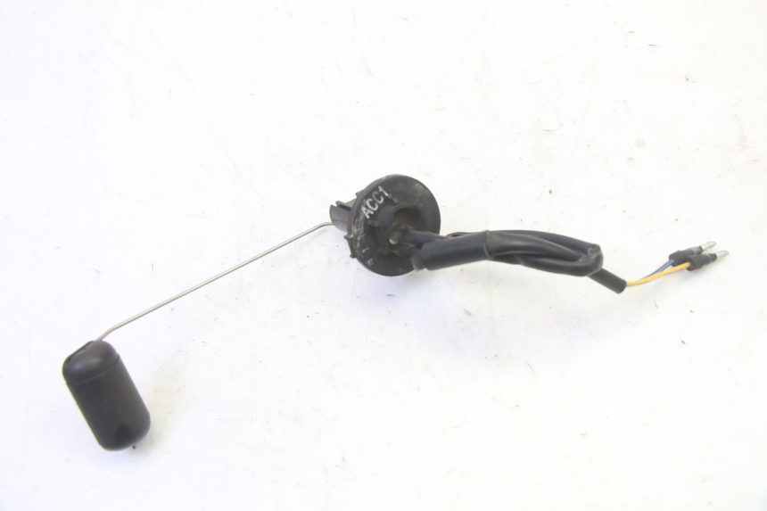 photo de BRANDSTOFNIVEAUMETER TANK KYMCO LIKE 4T 50 (2019 - 2025) - Andere kijkhoek