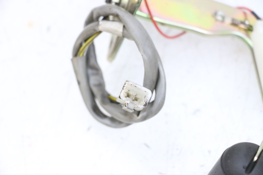 photo de BRANDSTOFNIVEAUMETER TANK PIAGGIO NEW TYPHOON 50 (2018 - 2021) - Andere kijkhoek