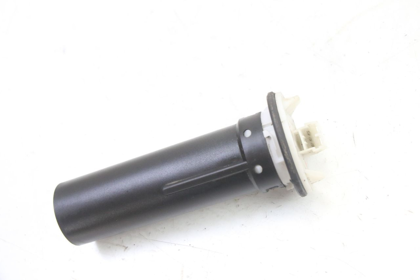 photo de BRANDSTOFNIVEAUMETER TANK PIAGGIO NRG POWER PUREJET 50 (2018 - 2021) - Hoofdaanzicht