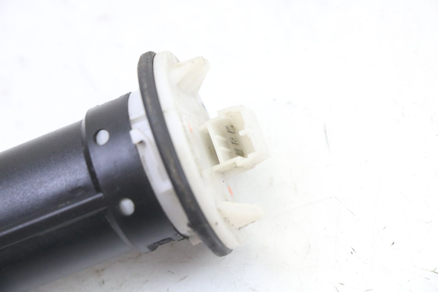 photo de BRANDSTOFNIVEAUMETER TANK PIAGGIO NRG POWER PUREJET 50 (2018 - 2021) - Detail van het onderdeel
