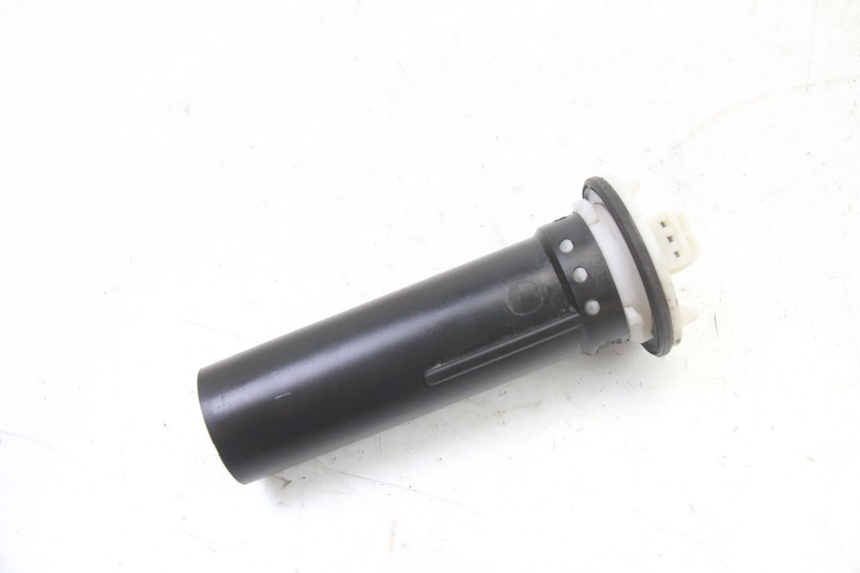 photo de BRANDSTOFNIVEAUMETER TANK PIAGGIO NRG POWER PUREJET 50 (2018 - 2021) - Zoom op gebruiksstaat