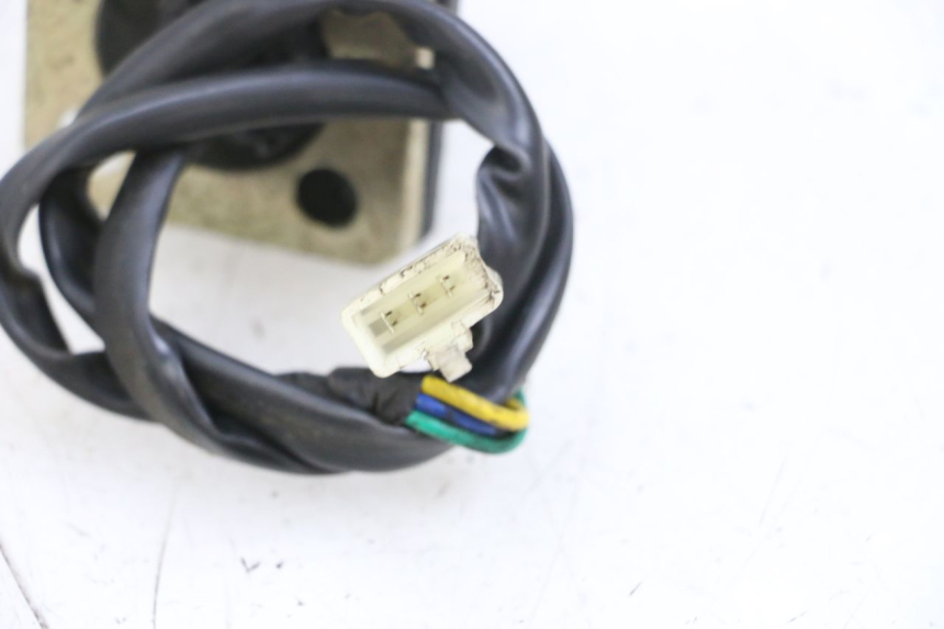 photo de BRANDSTOFNIVEAUMETER TANK JM MOTORS OLDIES 4T 50 (2010 - 2020) - Andere kijkhoek