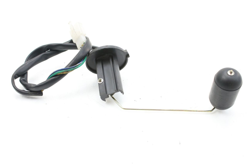 photo de BRANDSTOFNIVEAUMETER TANK NECO ONE 4T 50 (2011 - 2020) - Zoom op gebruiksstaat