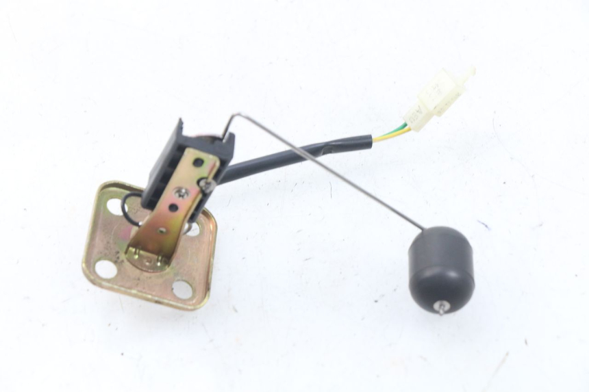 photo de BRANDSTOFNIVEAUMETER TANK SYM ORBIT 2 4T 50 (2018 - 2022) - Andere kijkhoek