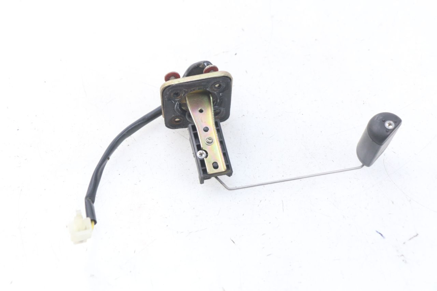 photo de BRANDSTOFNIVEAUMETER TANK SYM ORBIT III 3 4T 50 (2018 - 2021) - Zoom op gebruiksstaat