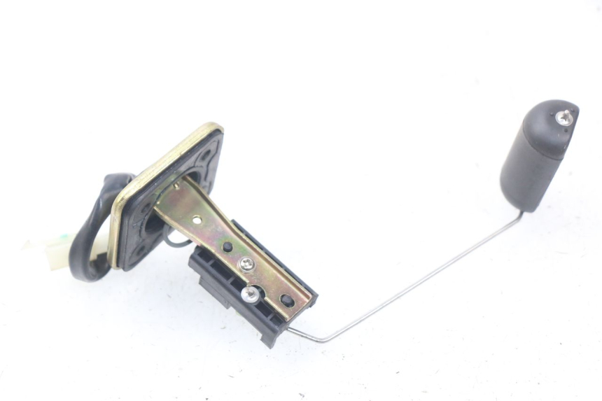 photo de BRANDSTOFNIVEAUMETER TANK SYM ORBIT III 3 4T 50 (2021 - 2025) - Zoom op gebruiksstaat