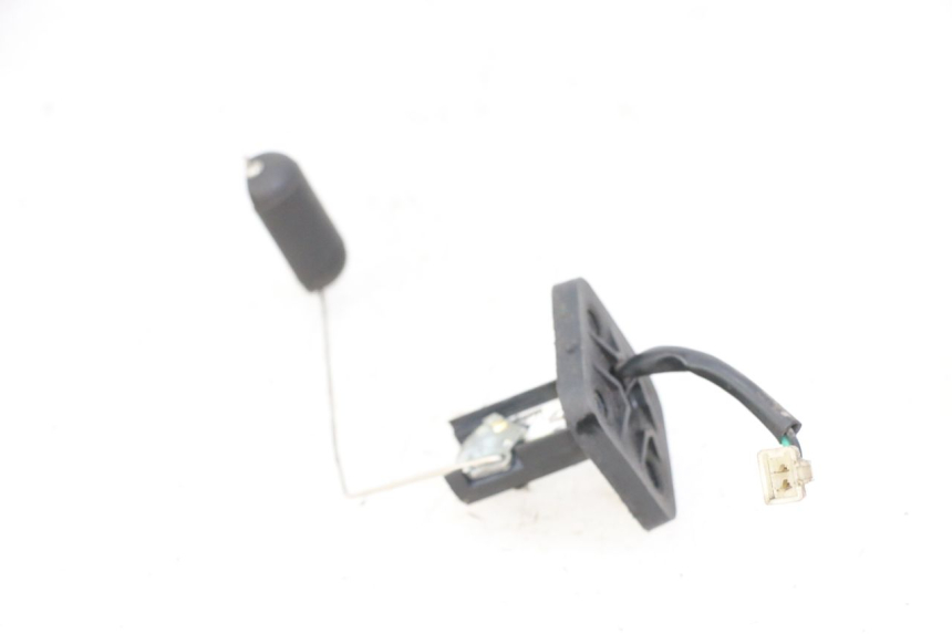 photo de BRANDSTOFNIVEAUMETER TANK PEUGEOT CITYSTAR 50 (2013 - 2017) - Zoom op gebruiksstaat