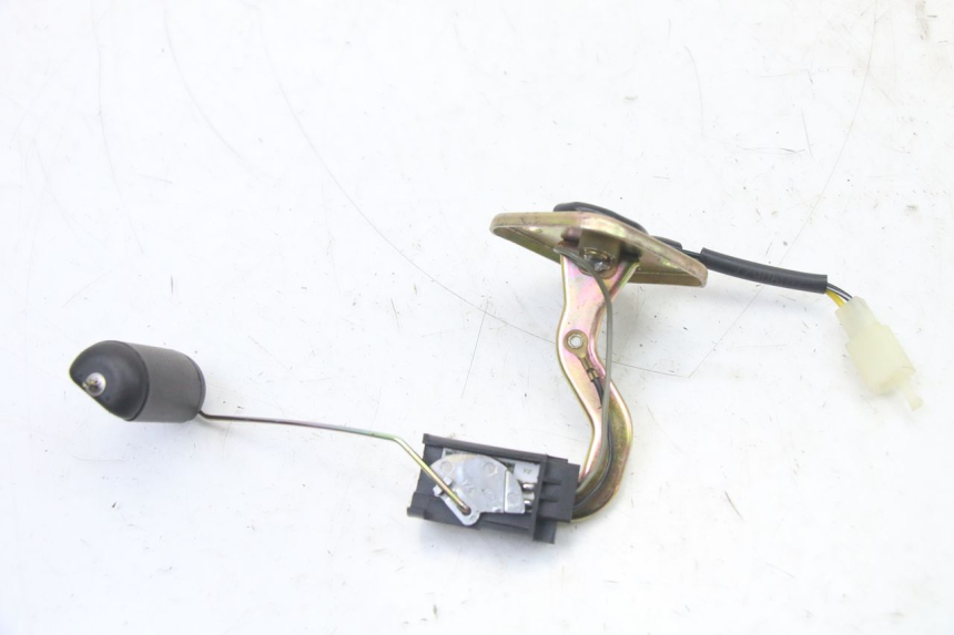 photo de BRANDSTOFNIVEAUMETER TANK PEUGEOT KISBEE 4T 50 (2018 - 2022) - Hoofdaanzicht