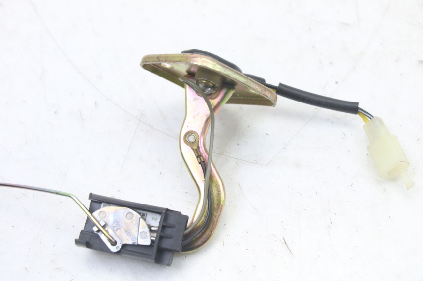 photo de BRANDSTOFNIVEAUMETER TANK PEUGEOT KISBEE 4T 50 (2018 - 2022) - Detail van het onderdeel