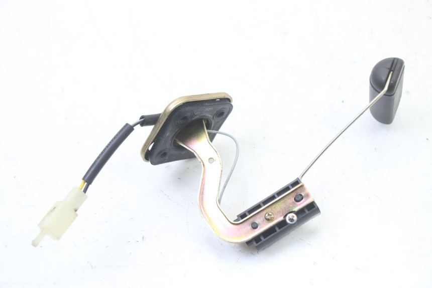 photo de BRANDSTOFNIVEAUMETER TANK PEUGEOT STREETZONE I 2T 50 (2018 - 2020) - Zoom op gebruiksstaat