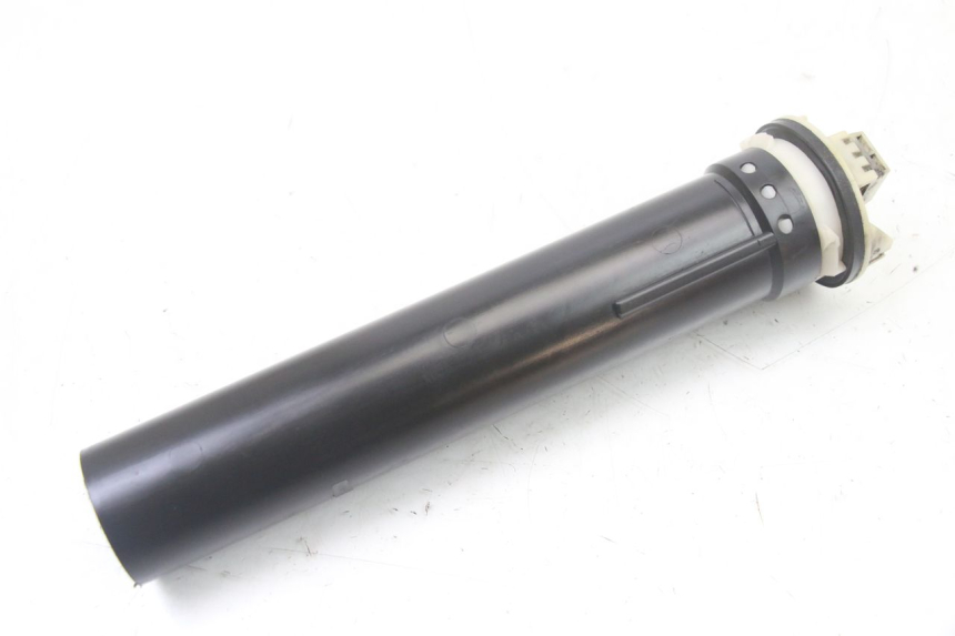photo de BRANDSTOFNIVEAUMETER TANK PIAGGIO X8 125 (2004 - 2007) - Zoom op gebruiksstaat