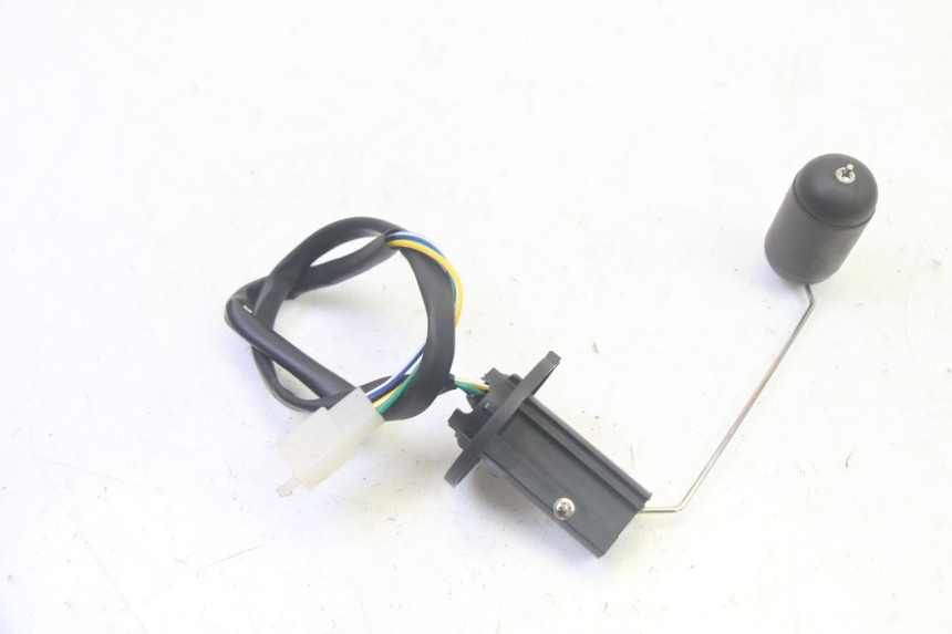 photo de BRANDSTOFNIVEAUMETER TANK TNT MOTOR ROMA 10' 4T 50 (2019 - 2022) - Detail van het onderdeel