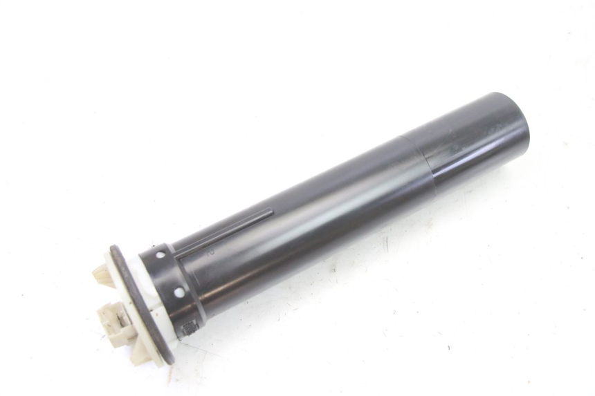 photo de BRANDSTOFNIVEAUMETER TANK GILERA RUNNER SP 50 (2006 - 2008) - Zoom op gebruiksstaat