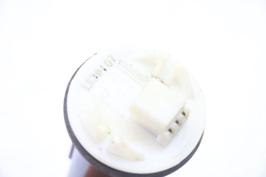 photo de BRANDSTOFNIVEAUMETER TANK GILERA RUNNER SP 50 (2006 - 2008) - Andere kijkhoek