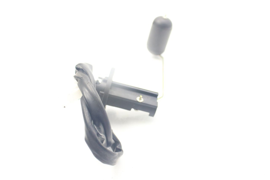 photo de BRANDSTOFNIVEAUMETER TANK JM MOTORS SANTANA 50 (2014 - 2023) - Zoom op gebruiksstaat