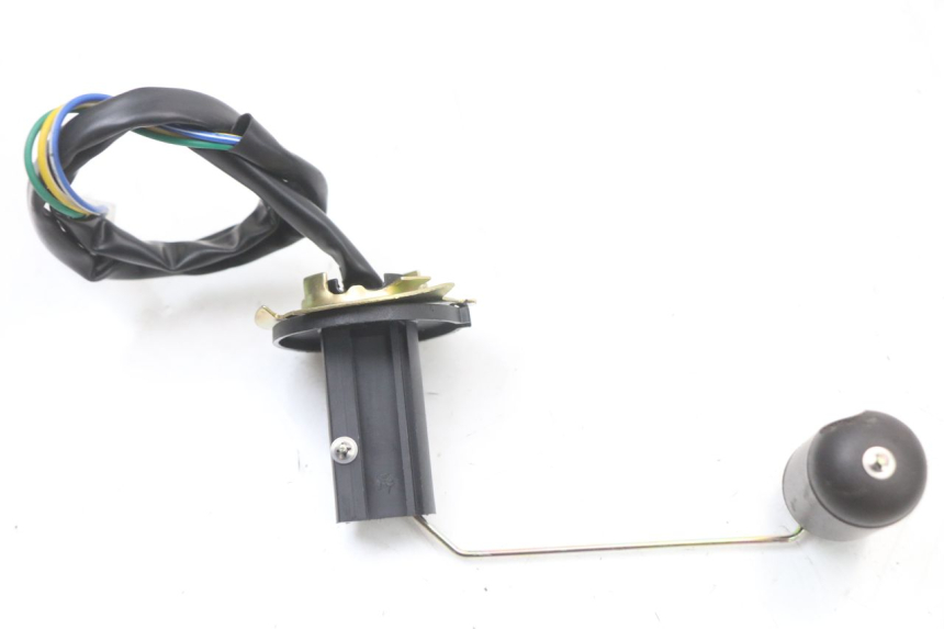 photo de BRANDSTOFNIVEAUMETER TANK JM MOTORS SANTANA 50 (2014 - 2023) - Zoom op gebruiksstaat